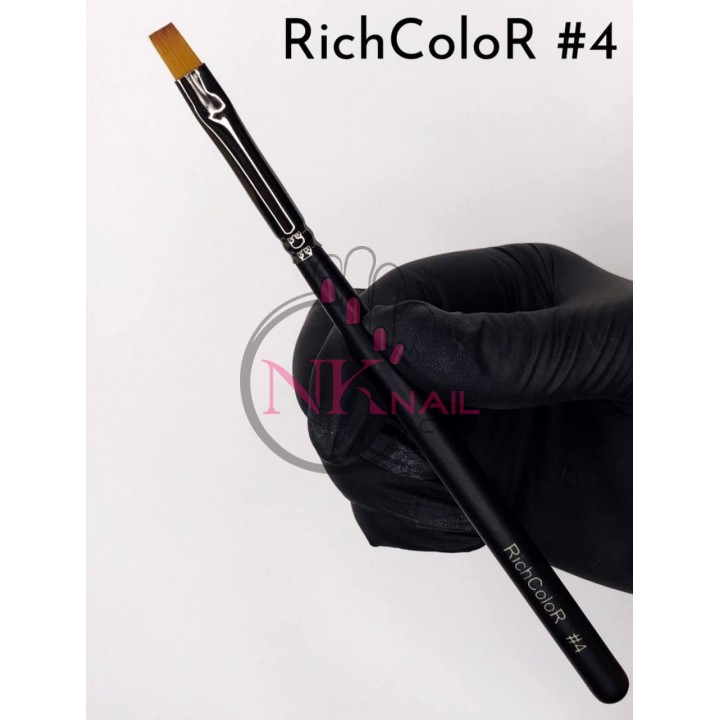 Кисть с колпачком RichColor №04 (К-31)
